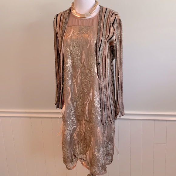 Ostrich feather and sequins vintage glam champagne dress - Picture 3 of 11